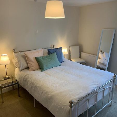 The Salisbury Townhouse Apartment ภายนอก รูปภาพ