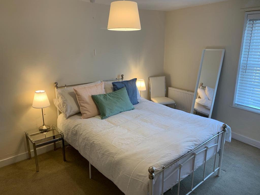 The Salisbury Townhouse Apartment ภายนอก รูปภาพ