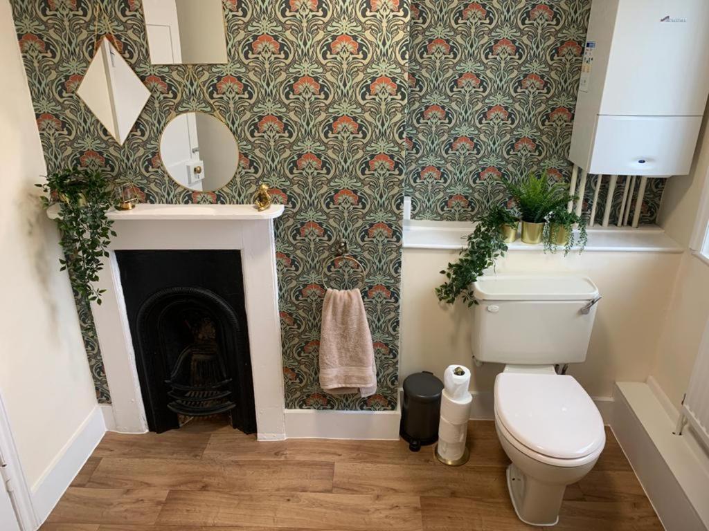 The Salisbury Townhouse Apartment ภายนอก รูปภาพ