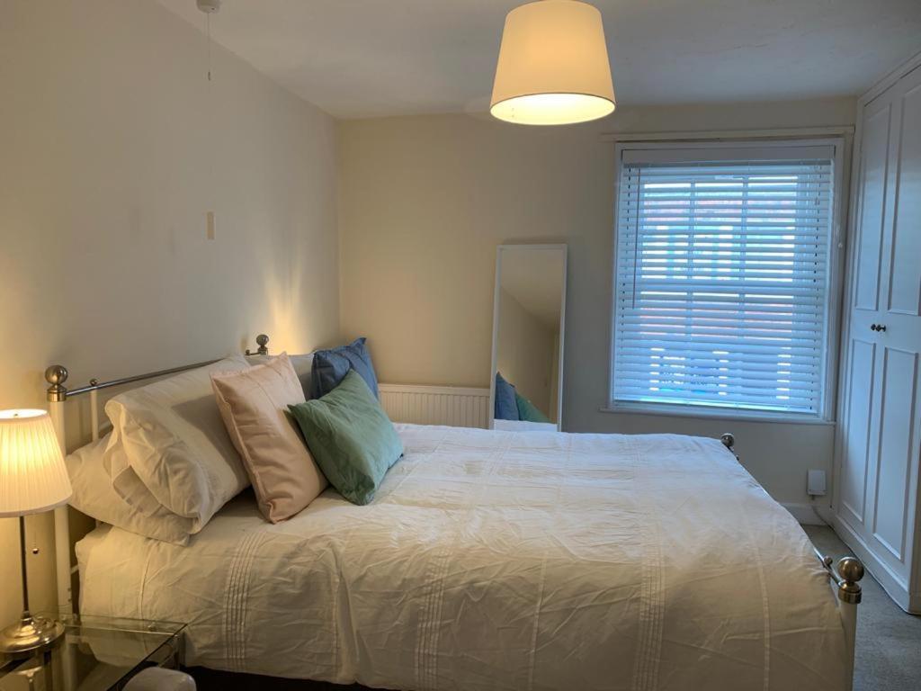 The Salisbury Townhouse Apartment ภายนอก รูปภาพ